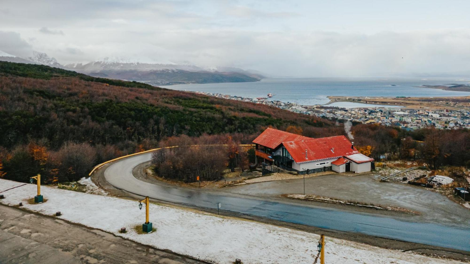 Wyndham Garden Ushuaia Hotel del Glaciar Exterior foto